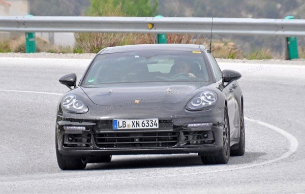 Panamera Ƴ 20163